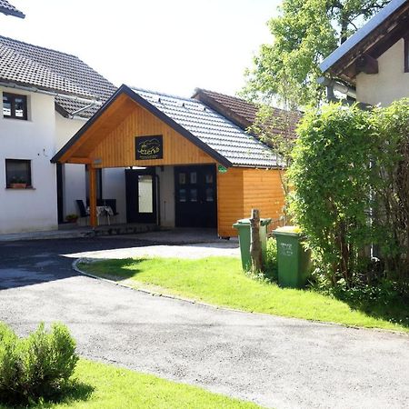 Apartment Jezerka Cerknica Bagian luar foto