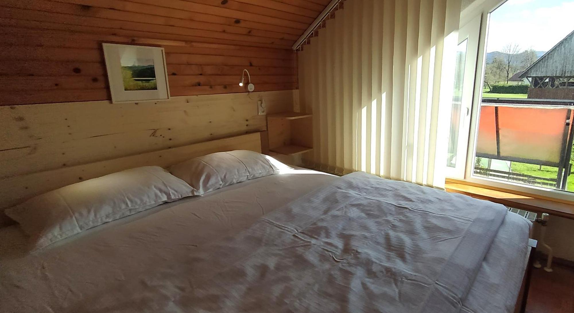 Apartment Jezerka Cerknica Bagian luar foto